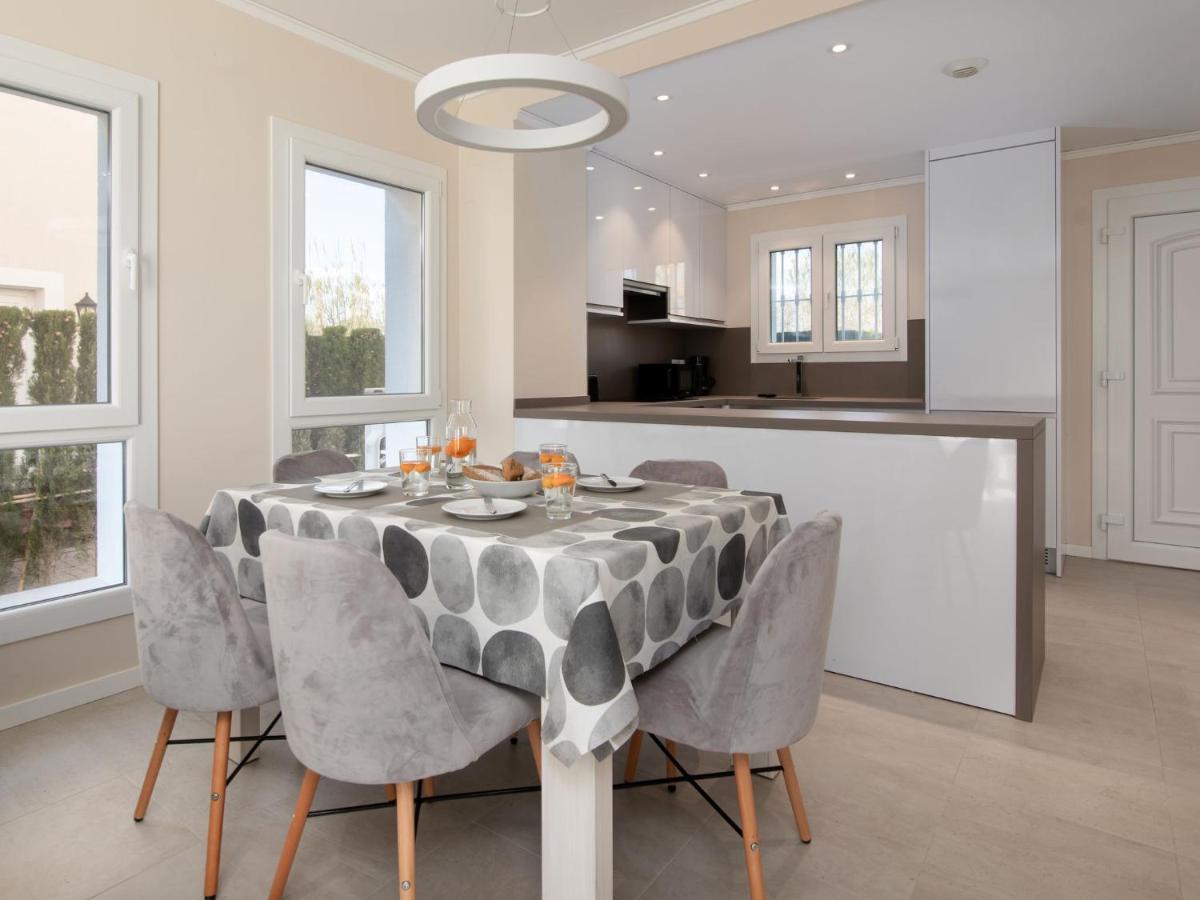 Holiday Home Malibu Beach By Interhome Oliva Bagian luar foto