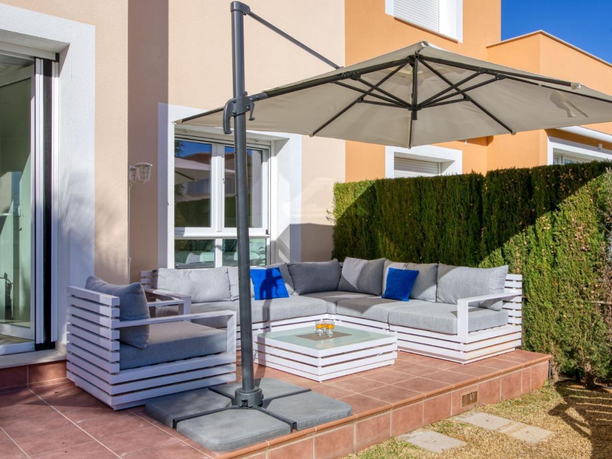 Holiday Home Malibu Beach By Interhome Oliva Bagian luar foto