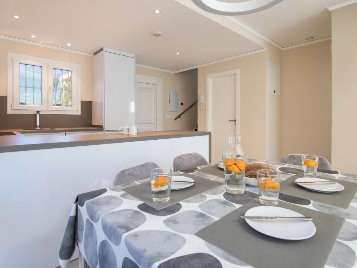 Holiday Home Malibu Beach By Interhome Oliva Bagian luar foto